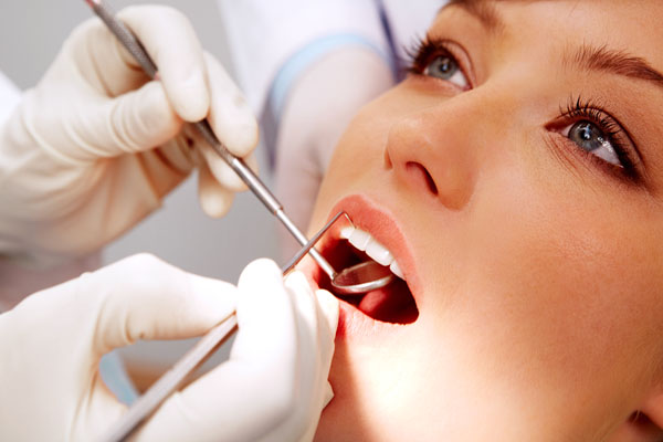 https://www.brooklynheightscosmeticdentistry.com/media/custom_elements/gnr_extr.jpg